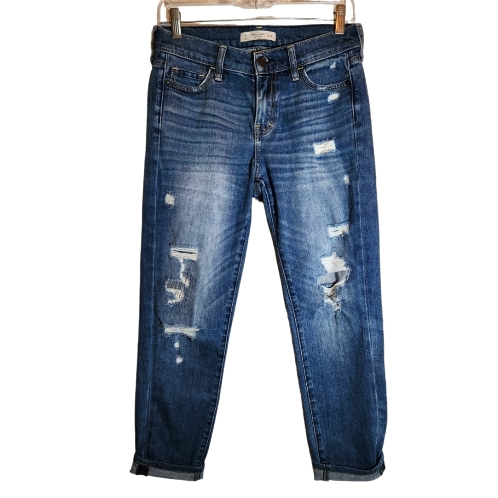 Abercrombie & Fitch Straight Leg Ankle Distressed Jeans Size 24